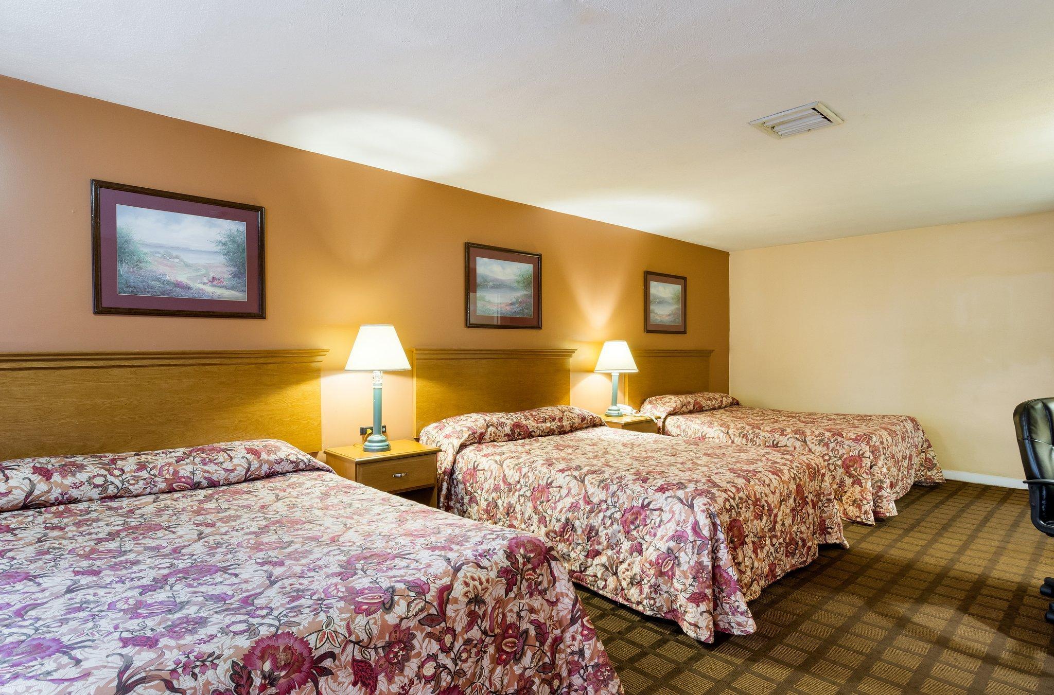 Econo Lodge Boston-Malden Exterior photo